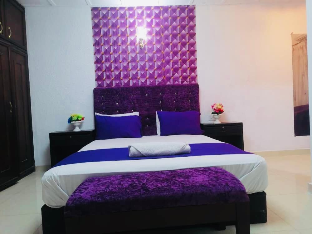 Zunox Guest House Freetown Exterior foto
