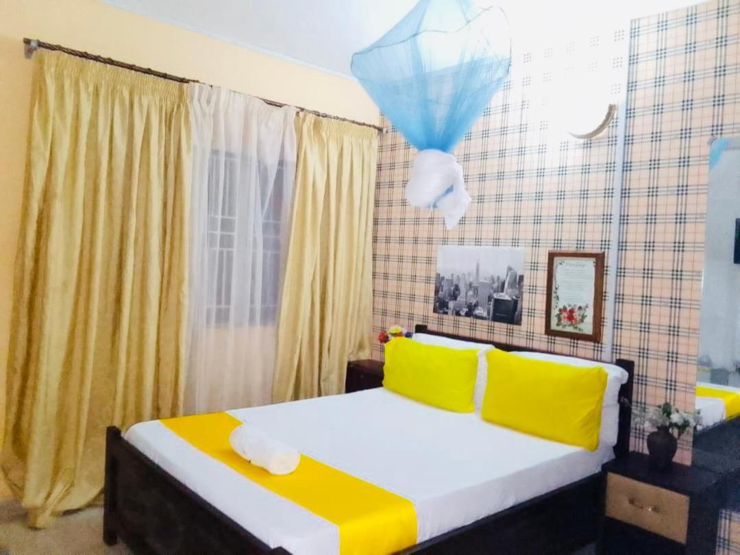 Zunox Guest House Freetown Exterior foto
