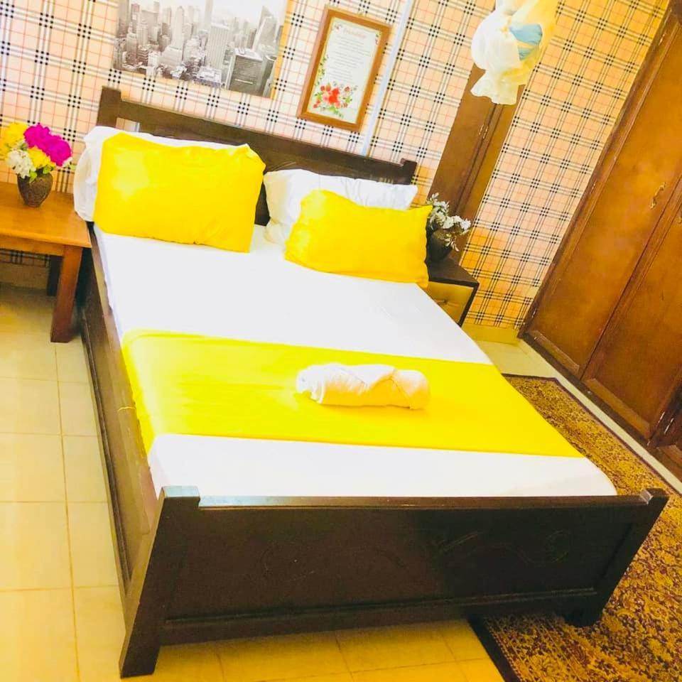 Zunox Guest House Freetown Exterior foto